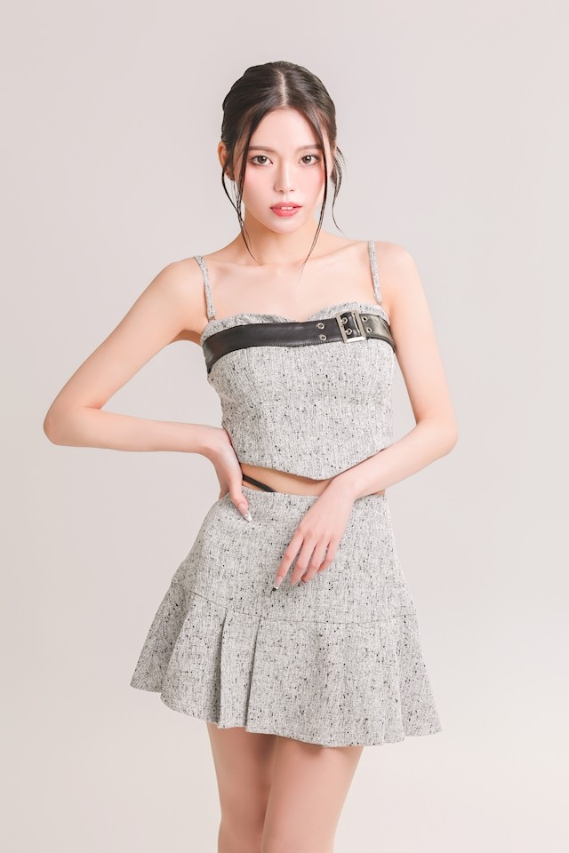 黒咲 カリナプロフィール写真3